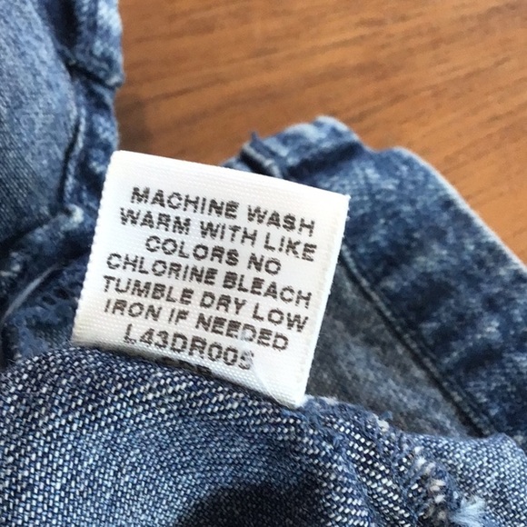 Cabela’s possibly vintage sleeveless decorative button front denim dress. Size 6 - Picture 8 of 8